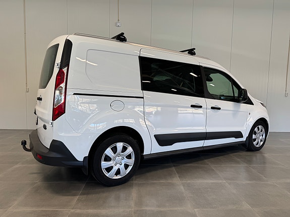 Ford Transit Connect 15 of 30