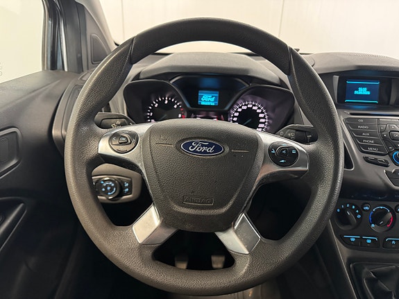 Ford Transit Connect 23 of 30