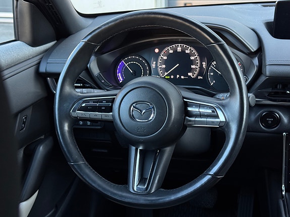 Mazda MX-30 20 of 27