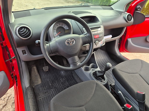 Toyota Aygo 16 of 20