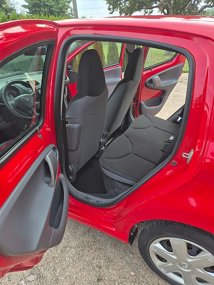 Toyota Aygo 14 of 20