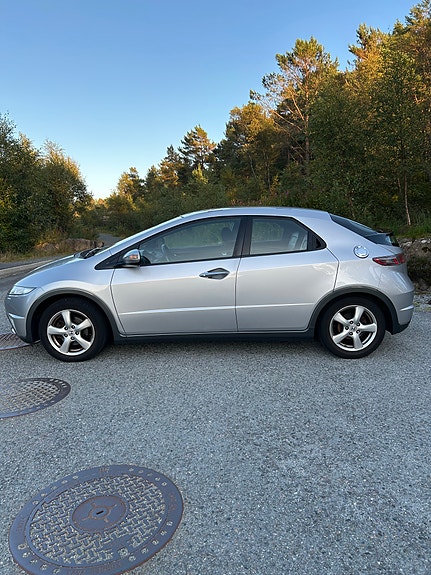 Honda Civic 4 of 16