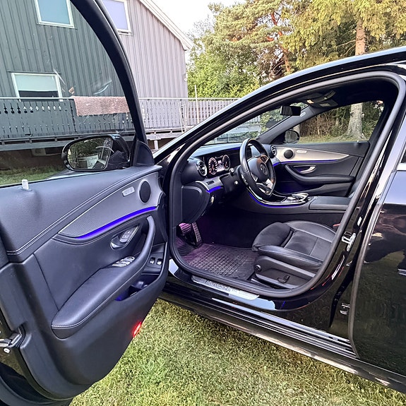 Mercedes-Benz E350 e 17 of 30