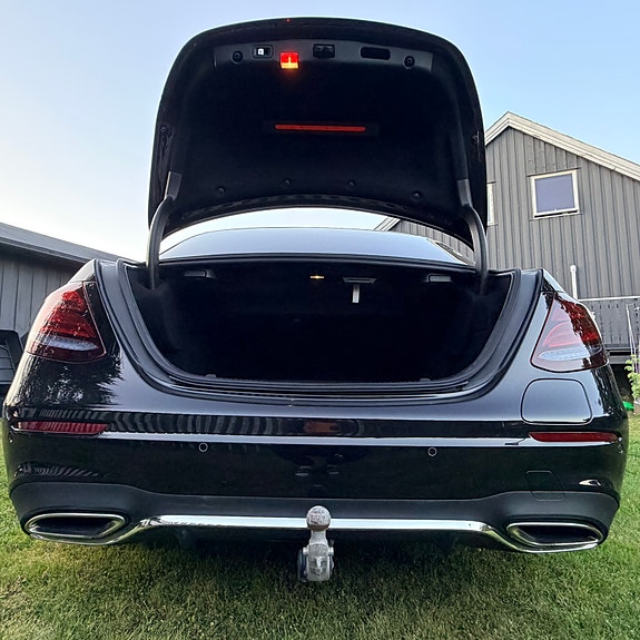 Mercedes-Benz E350 e 16 of 30