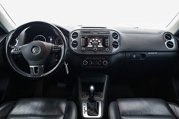 Volkswagen Tiguan 16 of 30