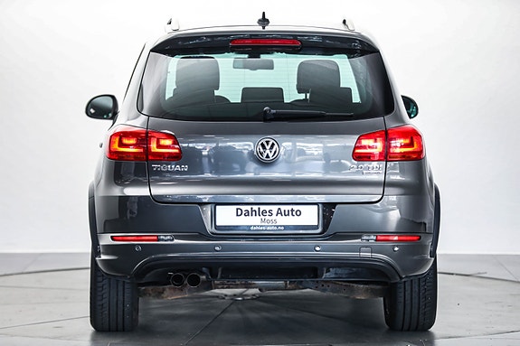 Volkswagen Tiguan 7 of 30