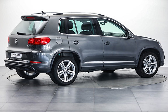 Volkswagen Tiguan 5 of 30