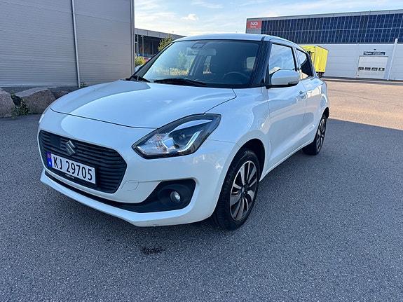 Suzuki Swift 2 of 30