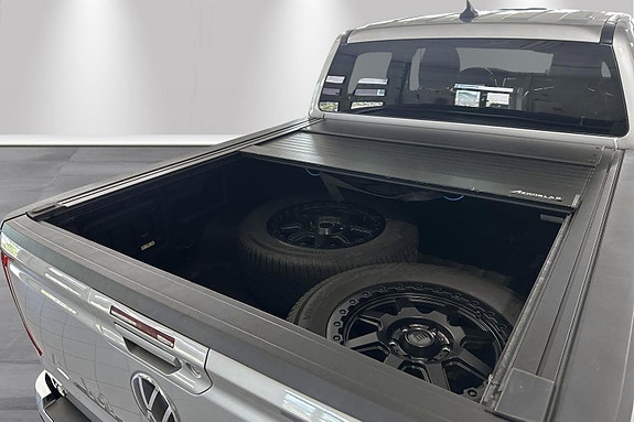 Volkswagen Amarok 5 of 14