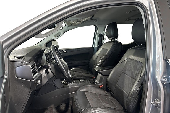 Volkswagen Amarok 10 of 14