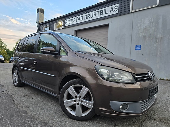 Volkswagen Touran 4 of 30