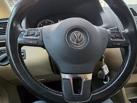 Volkswagen Touran 29 of 30