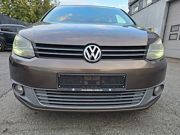 Volkswagen Touran 13 of 30