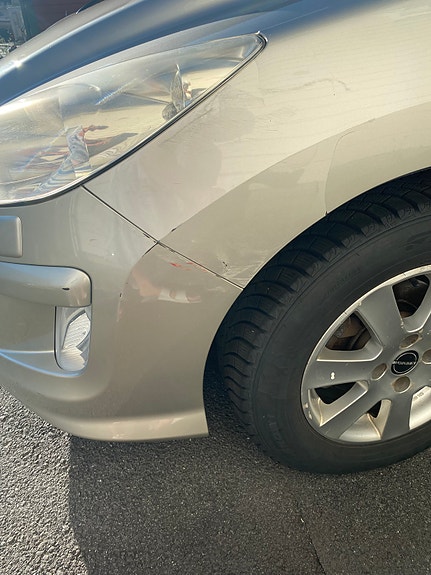 Peugeot 308 7 of 14