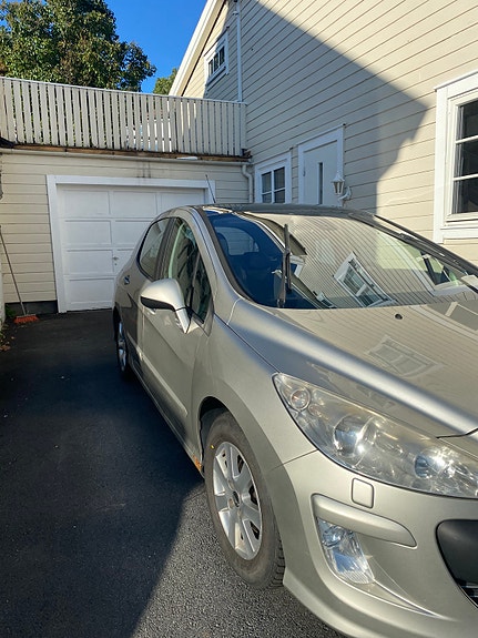 Peugeot 308 3 of 14