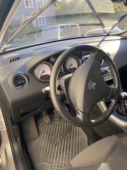 Peugeot 308 11 of 14