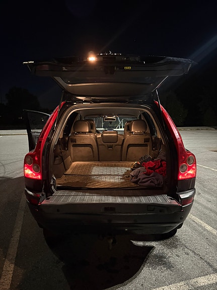 Volvo XC90 11 of 15