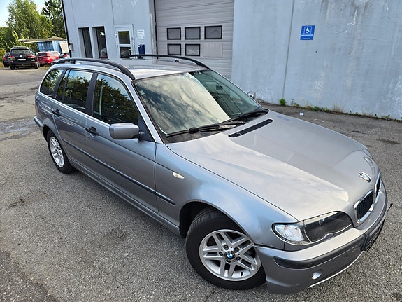 BMW 316i 2 of 28