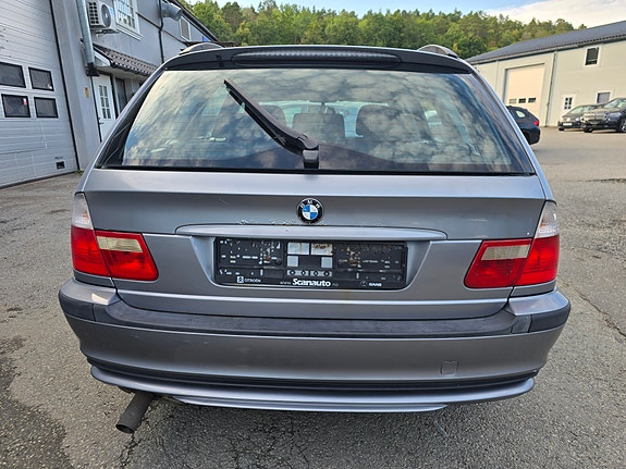 BMW 316i 5 of 28