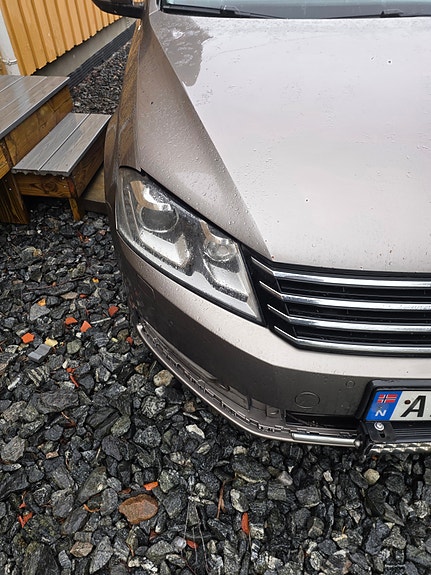 Volkswagen Passat 8 of 11