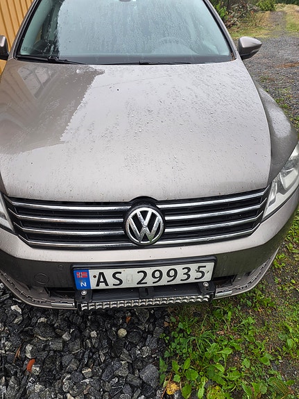 Volkswagen Passat 5 of 11