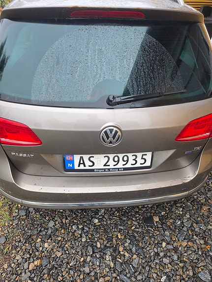 Volkswagen Passat 11 of 11