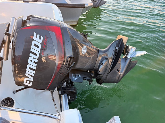 Stødig Pilothouse. 90HK, Reg. henger, Kartplotter/Ekkolodd 14 of 28