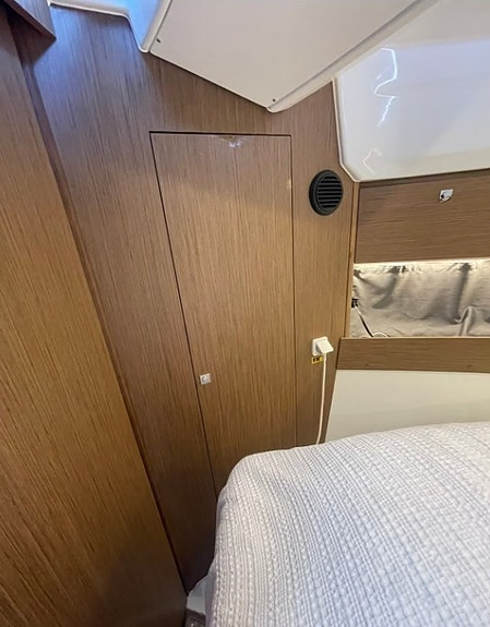 Jeanneau Merry Fisher 895 - 2XYamaha F150,  Kalesje, utestyring, autopilot ++ 23 of 29