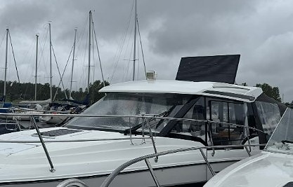 Jeanneau Merry Fisher 895 - 2XYamaha F150,  Kalesje, utestyring, autopilot ++ 4 of 29