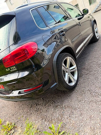 Volkswagen Tiguan 8 of 30