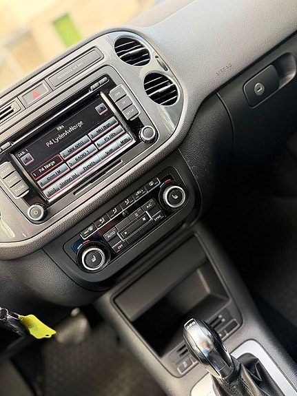 Volkswagen Tiguan 25 of 30
