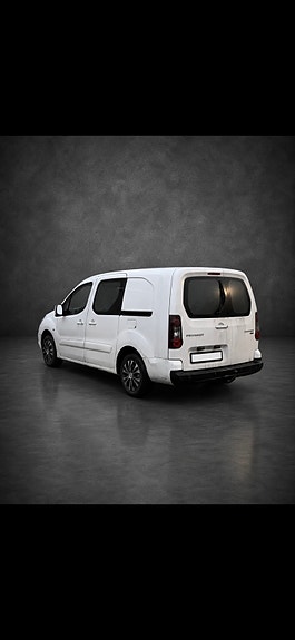 Peugeot Partner 4 of 8