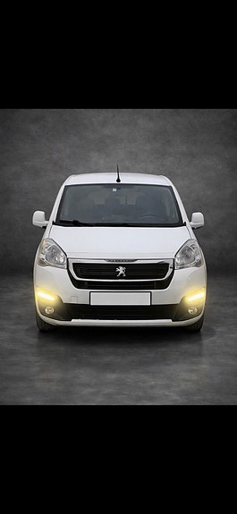 Peugeot Partner 3 of 8