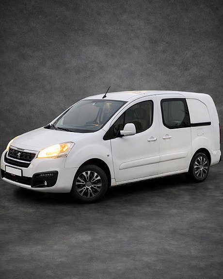 Peugeot Partner 2 of 8