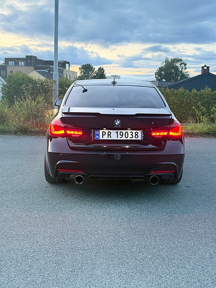 BMW 320d 10 of 14