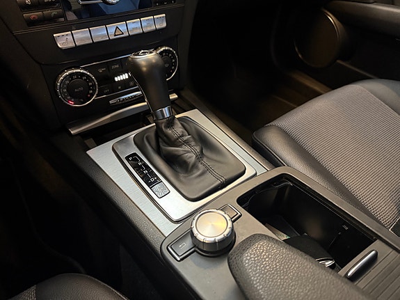 Mercedes-Benz C250 d 15 of 29