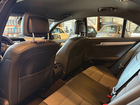 Mercedes-Benz C250 d 22 of 29