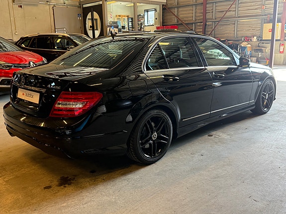 Mercedes-Benz C250 d 5 of 29