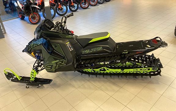 Polaris 9R RMK Khaos Slash 2 of 4