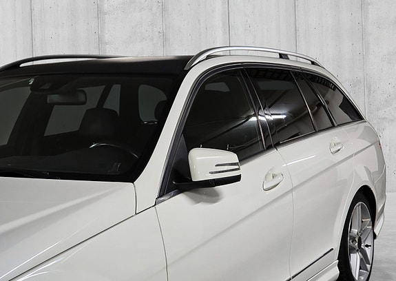 Mercedes-Benz C250 29 of 30