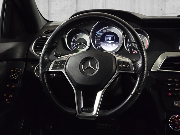 Mercedes-Benz C250 23 of 30