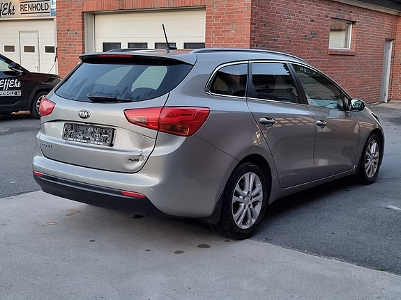 Kia Ceed 11 of 30
