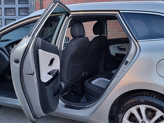 Kia Ceed 16 of 30