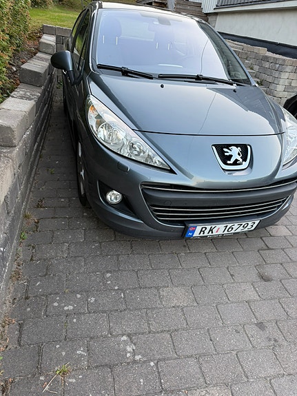 Peugeot 207 3 of 10