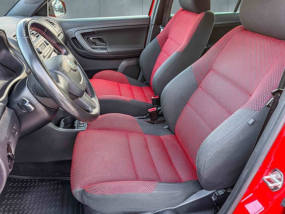 Skoda Fabia 8 of 12