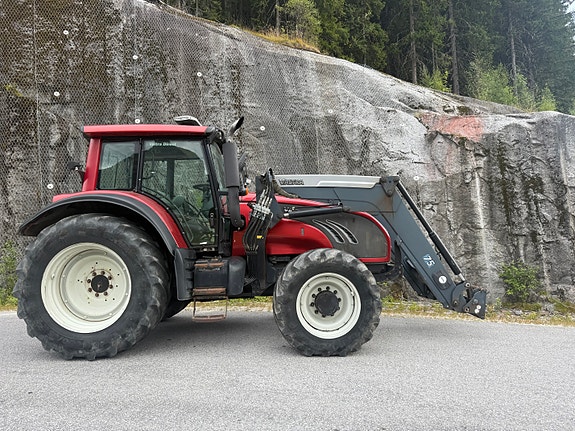 Valtra T202 (Tar Innbytte) 2 of 10