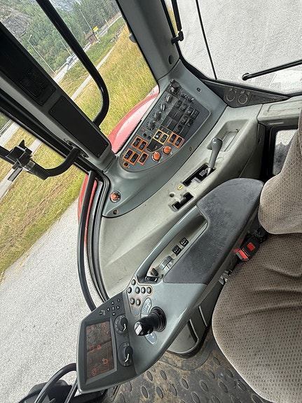 Valtra T202 (Tar Innbytte) 9 of 10