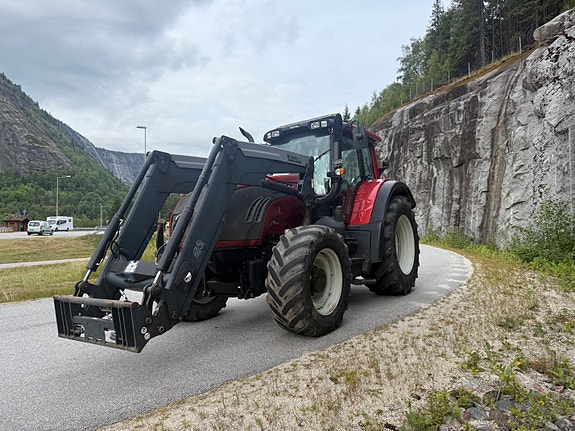 Valtra T202 (Tar Innbytte) 6 of 10