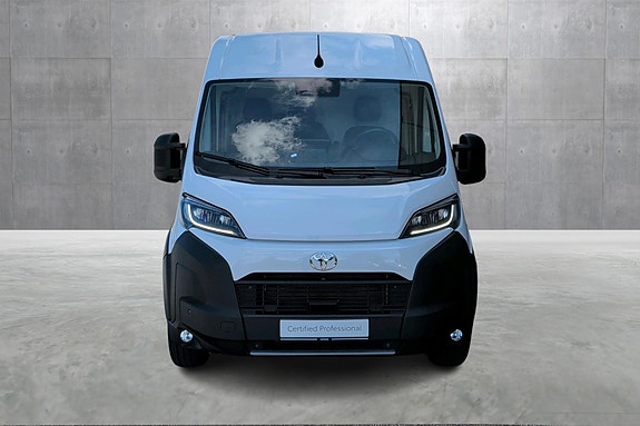 Toyota ProAce Max 8 of 20