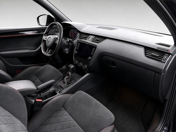 Skoda Octavia RS 21 of 24